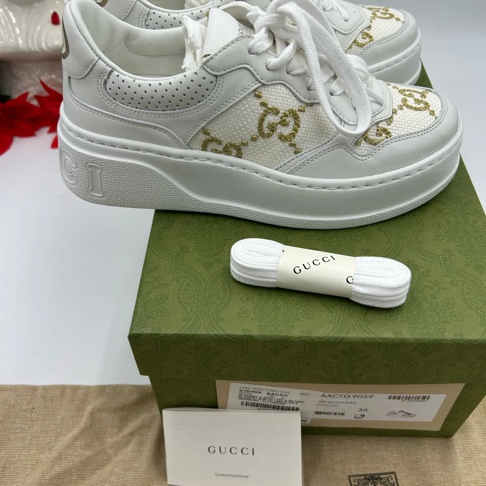 Gucci Women's platform low top sneakers in white leather with gold lame size 36 - Picture 3 of 9